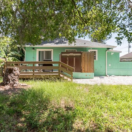 Sarasota, Fl Bungalow - Bright & Breezy Coastal Vibes - 10 Mins To White Sand Beaches Home Exterior photo